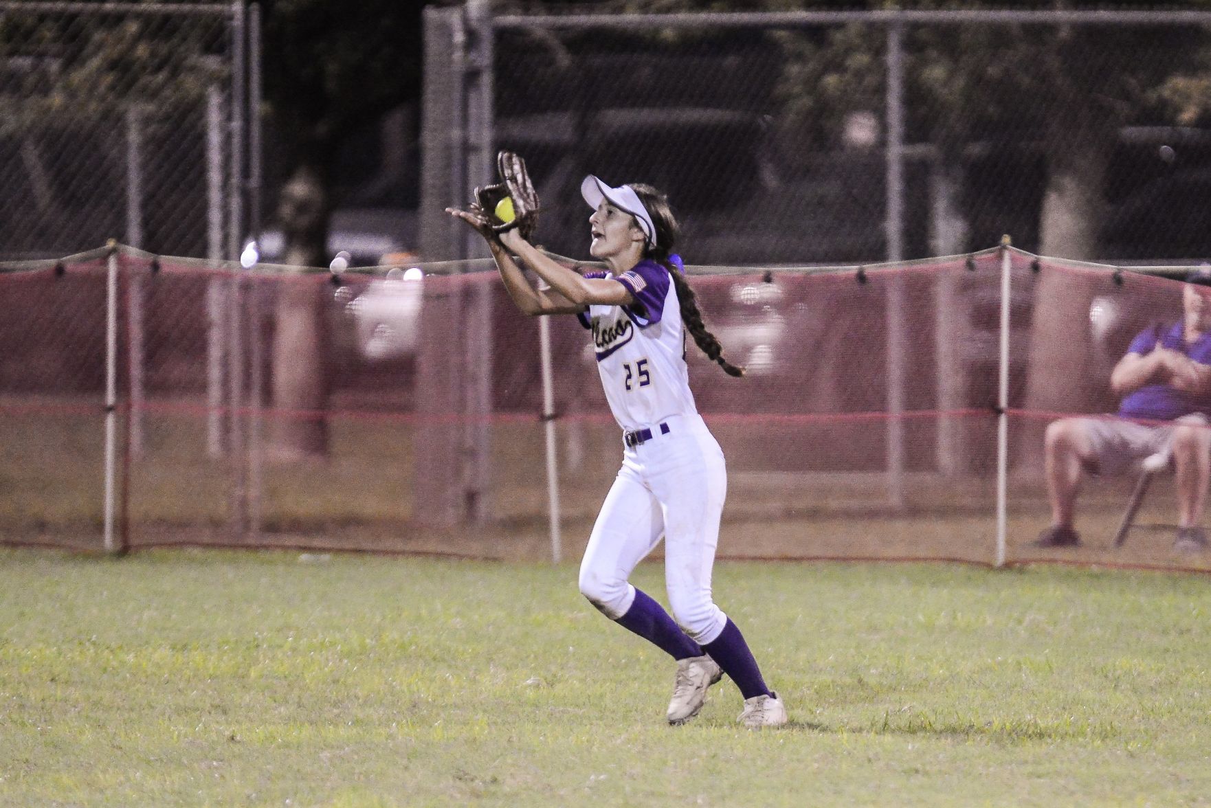 9/18/19 - Suburban Softball Tournament final - Holt vs Eureka
